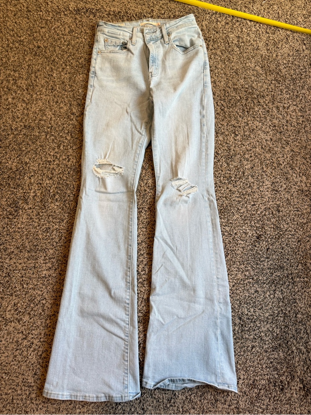 Levi’s 725 Flare Jeans